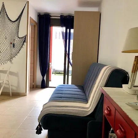 In Arona פאלם-מאר